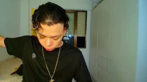 Snapshot of harry_jhonsonn chatting on 09-14-25, 03:33 Harry online show from 09-14-25, 03:33