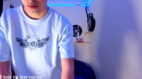 Snapshot of harry_jonshon69 chatting on 02-04-26, 01:44 harry online show from 02-04-26, 01:44