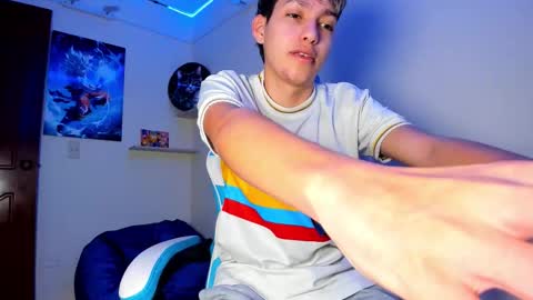 Snapshot of harry_jonshon69 chatting on 02-26-26, 10:47 harry online show from 02-26-26, 10:47