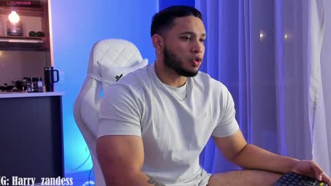 Harry Zandes online show from 02-04-25, 03:11