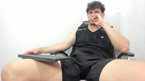 Snapshot of harrydaviss chatting on 11-24-25, 05:56 alpha online show from 11-24-25, 05:56