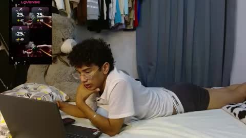 HARRY online show from 04-08-26, 02:33