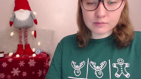 Snapshot of hartfoxx chatting on 12-27-24, 04:36 hartfoxx online show from 12-27-24, 04:36