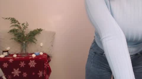Snapshot of hartfoxx chatting on 01-10-25, 02:25 hartfoxx online show from 01-10-25, 02:25