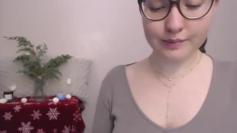 Snapshot of hartfoxx chatting on 01-10-25, 11:29 hartfoxx online show from 01-10-25, 11:29