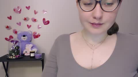 Snapshot of hartfoxx chatting on 02-03-25, 08:24 hartfoxx online show from 02-03-25, 08:24