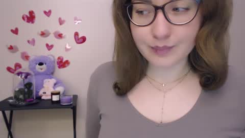 Snapshot of hartfoxx chatting on 02-12-25, 09:54 hartfoxx online show from 02-12-25, 09:54