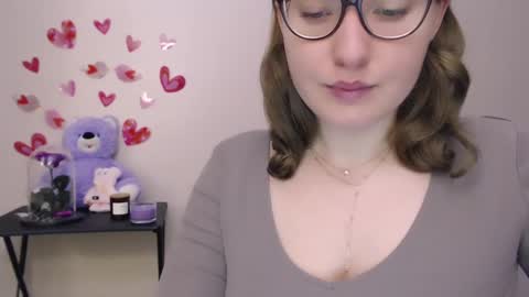 Snapshot of hartfoxx chatting on 02-15-25, 03:28 hartfoxx online show from 02-15-25, 03:28