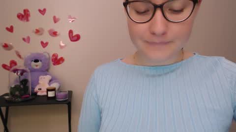 Snapshot of hartfoxx chatting on 02-19-25, 03:39 hartfoxx online show from 02-19-25, 03:39