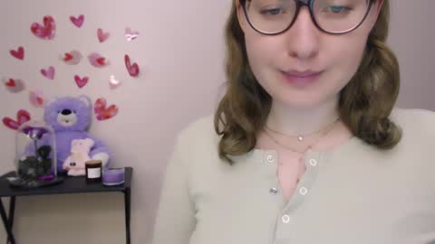 Snapshot of hartfoxx chatting on 02-20-25, 11:54 hartfoxx online show from 02-20-25, 11:54