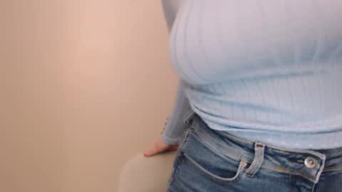 Snapshot of hartfoxx chatting on 02-22-25, 04:07 hartfoxx online show from 02-22-25, 04:07