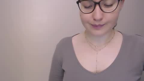 Snapshot of hartfoxx chatting on 02-26-25, 11:37 hartfoxx online show from 02-26-25, 11:37
