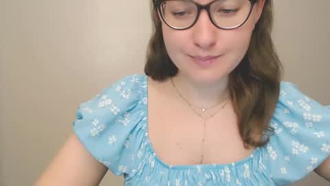 Snapshot of hartfoxx chatting on 09-13-25, 08:52 hartfoxx online show from 09-13-25, 08:52