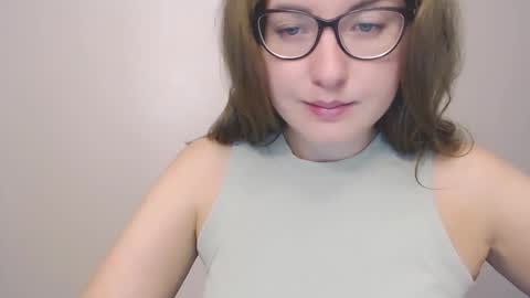 Snapshot of hartfoxx chatting on 10-08-25, 09:23 hartfoxx online show from 10-08-25, 09:23