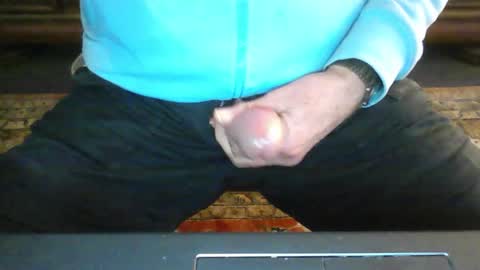 Snapshot of hartwichser1 chatting on 11-20-25, 02:39 hot n nasty online show from 11-20-25, 02:39