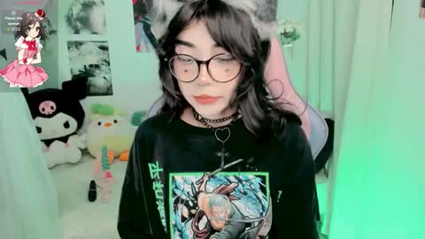 Snapshot of haru_lee chatting on 01-13-26, 01:44 Haru online show from 01-13-26, 01:44