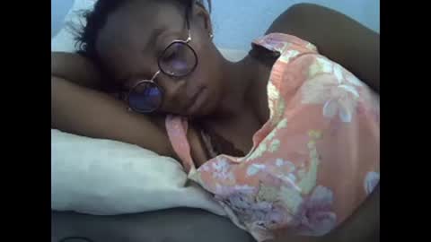 Snapshot of harysette chatting on 01-07-25, 11:16 harysette online show from 01-07-25, 11:16