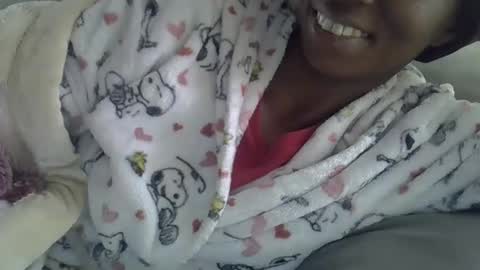 Snapshot of harysette chatting on 12-20-25, 03:35 harysette online show from 12-20-25, 03:35