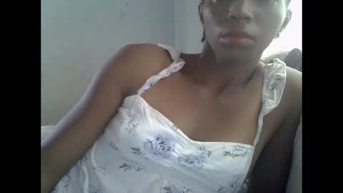 Snapshot of harysette chatting on 01-09-26, 07:44 harysette online show from 01-09-26, 07:44