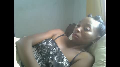 Snapshot of harysette chatting on 03-11-26, 08:42 harysette online show from 03-11-26, 08:42