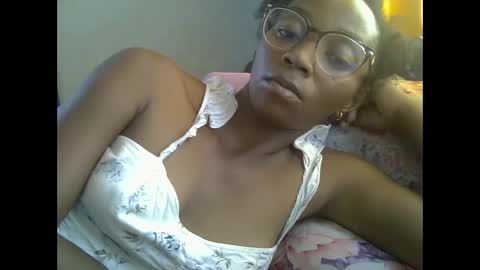 Snapshot of harysette chatting on 03-25-26, 10:43 harysette online show from 03-25-26, 10:43