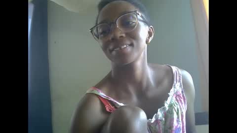 Snapshot of harysette chatting on 03-27-26, 07:58 harysette online show from 03-27-26, 07:58