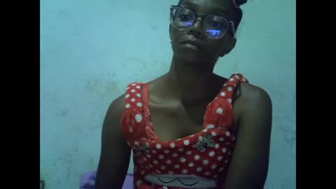 Snapshot of harysette chatting on 04-12-26, 07:19 harysette online show from 04-12-26, 07:19