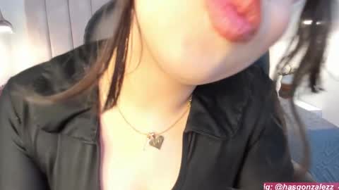 has_gonzalezz online show from 12-21-25, 04:41