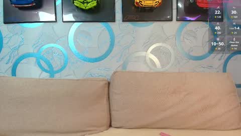 Snapshot of haselint chatting on 01-15-26, 12:54 Hasel online show from 01-15-26, 12:54