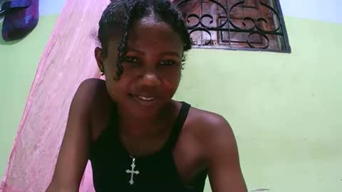 Snapshot of hasleyinah chatting on 01-06-26, 07:39 hasleyinah online show from 01-06-26, 07:39