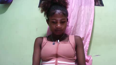 Snapshot of hasleyinah chatting on 01-14-26, 08:53 hasleyinah online show from 01-14-26, 08:53