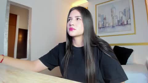 Snapshot of hasna_cass chatting on 03-31-26, 11:32 H A S N A online show from 03-31-26, 11:32