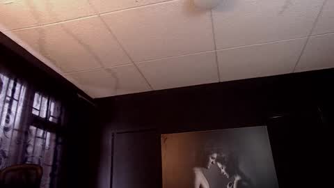 Snapshot of hat_guy01 chatting on 02-03-26, 08:25 hat_guy01 online show from 02-03-26, 08:25