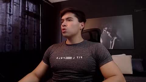 Snapshot of hat_guy01 chatting on 02-16-26, 09:44 hat_guy01 online show from 02-16-26, 09:44