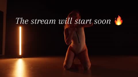 Anna online show from 06-19-26, 11:58