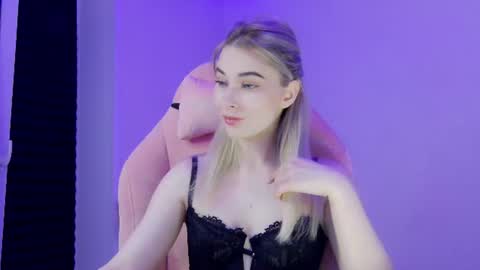 Anna online show from 07-06-26, 06:43