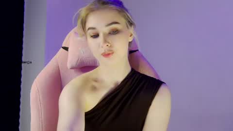 Anna online show from 07-07-26, 07:40