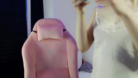 Anna online show from 07-14-26, 11:32