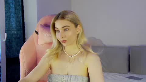 Anna online show from 07-23-26, 01:58