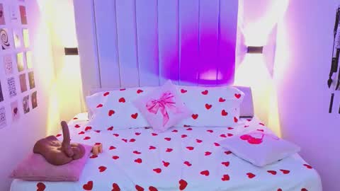 Snapshot of hathor_nore chatting on 02-22-26, 05:08 Alicia online show from 02-22-26, 05:08