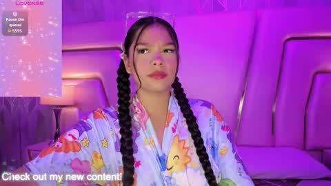 Snapshot of hatsajones chatting on 02-08-26, 04:05 hatsajones online show from 02-08-26, 04:05