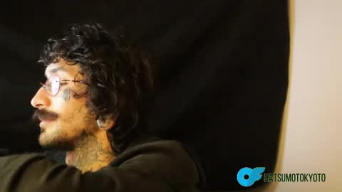 More content   2   online show from 01-23-25, 12:35