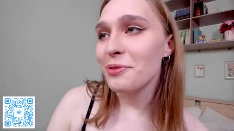 Mia online show from 05-02-26, 02:11