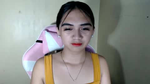 Snapshot of hawadiha chatting on 05-27-26, 06:21 LIX online show from 05-27-26, 06:21