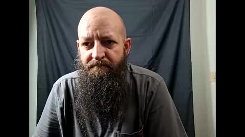 Robert online show from 02-10-26, 02:59