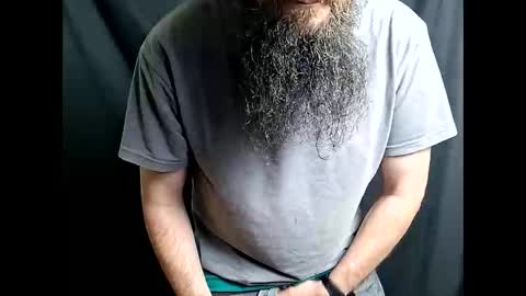 Robert online show from 05-25-26, 06:19