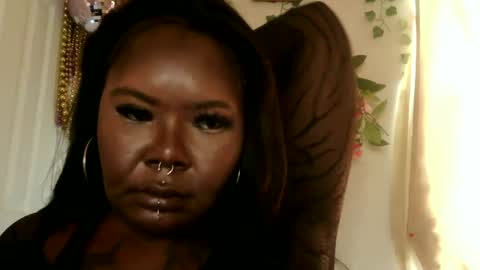 hawtchoc37 online show from 09-18-25, 03:47