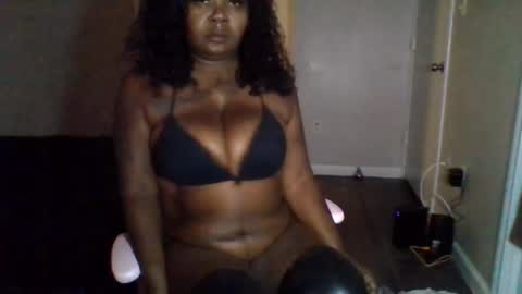 hawtchoc37 online show from 06-18-26, 10:09