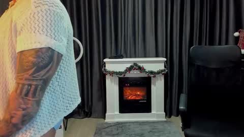 HaydenSpears online show from 12-22-25, 04:04