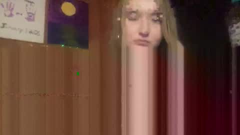 Snapshot of hayhayfree chatting on 02-16-26, 05:25 hayhayfree online show from 02-16-26, 05:25